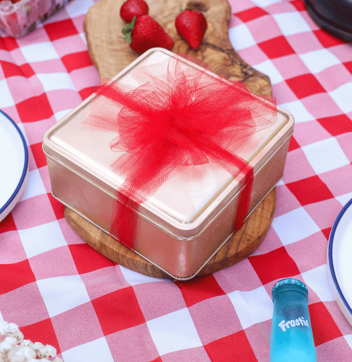 Gift Wrapped Tin of 30 Frosted Mini Cookies